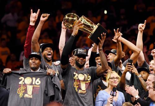 NBA总决赛MVP含金量最高的五大球员! 韦德上榜, 一人太伟大