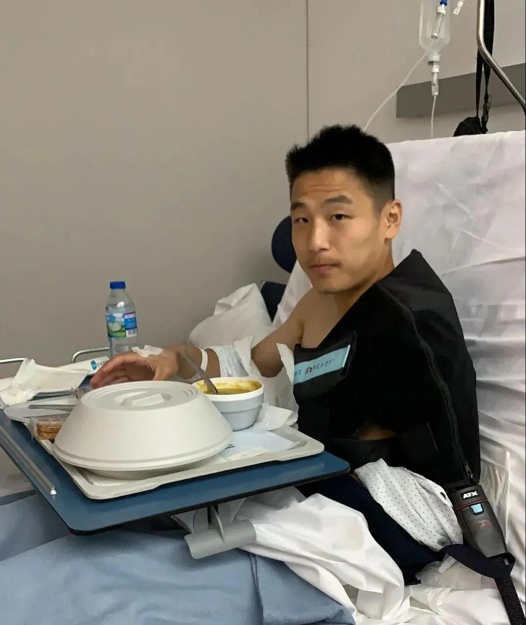 武磊妻子代笔周记_武磊 老婆_武磊西班牙生活辛酸