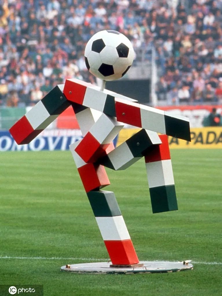 1990年世界杯经典场面_意大利世界杯群星闪耀_1990世界杯