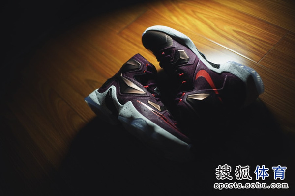 NBA詹姆斯LEBRON 13球鞋_LEBRON 13中国发售时间_詹姆斯13篮球鞋