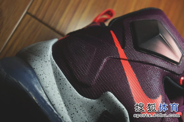 NBA詹姆斯LEBRON 13球鞋_詹姆斯13篮球鞋_LEBRON 13中国发售时间