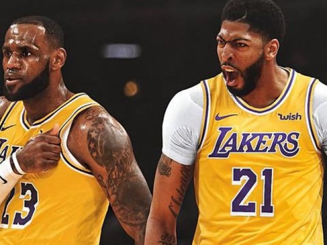 NBA球员身高变化_詹姆斯的身高_詹姆斯身高更新