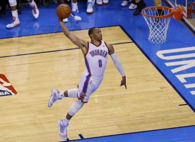 哈登单场20+助攻次数_nba个人生涯单次助攻20 排行榜_NBA单场20+助攻历史排名