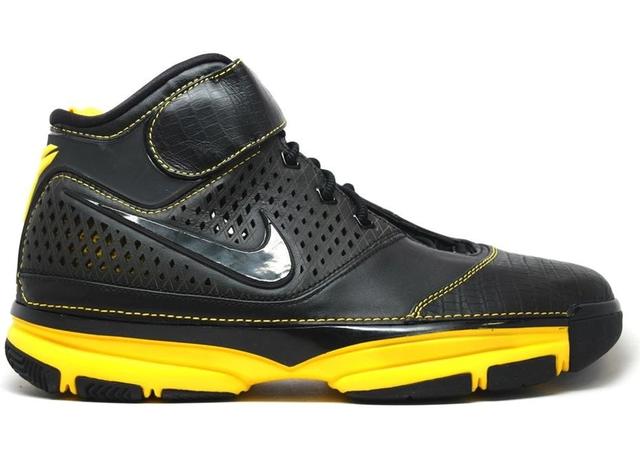 科比战靴回顾_科比篮球鞋系列_Nike Kobe系列球鞋